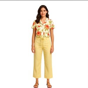 GAP Yellow Cropped Women's Pants